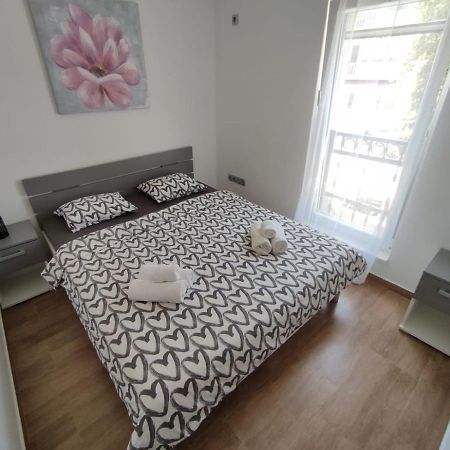 Apartman Ivana Biograd Na Moru Esterno foto