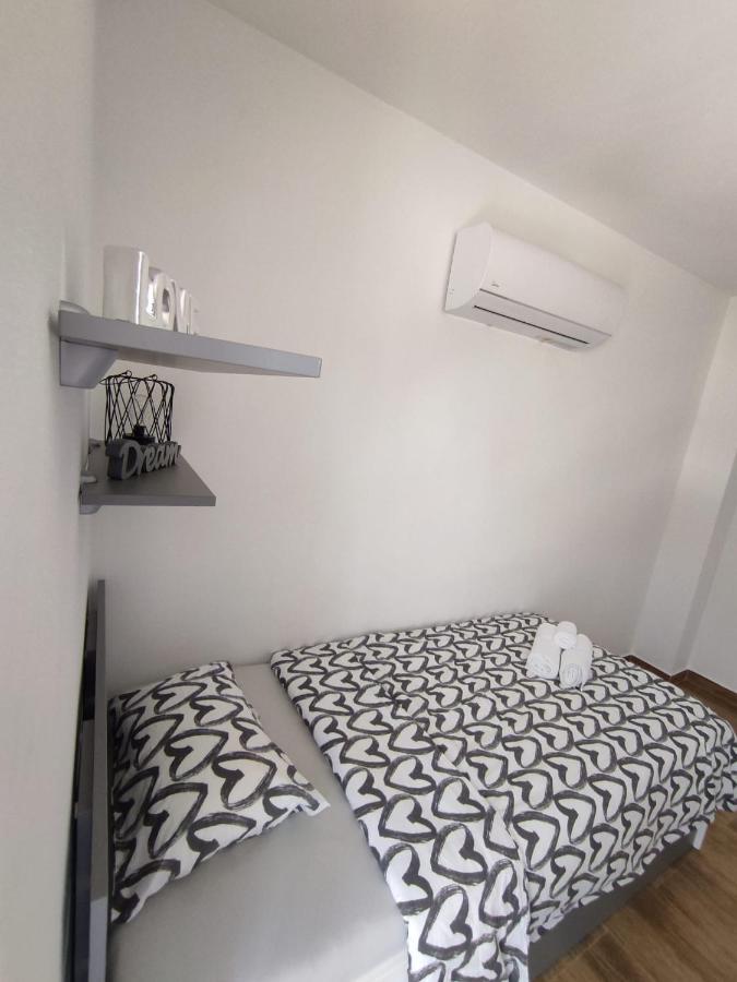 Apartman Ivana Biograd Na Moru Esterno foto