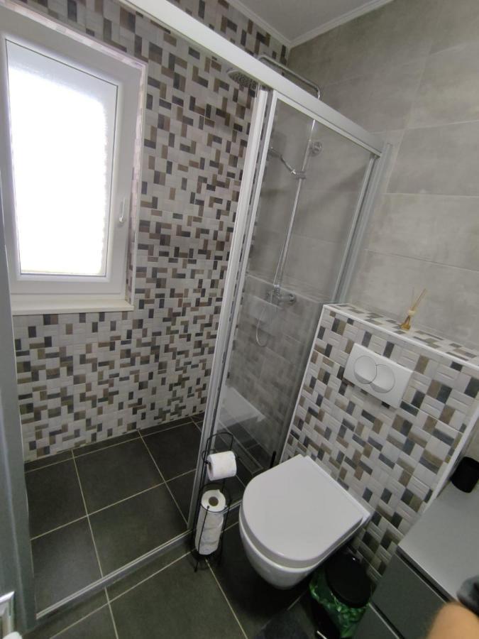 Apartman Ivana Biograd Na Moru Esterno foto