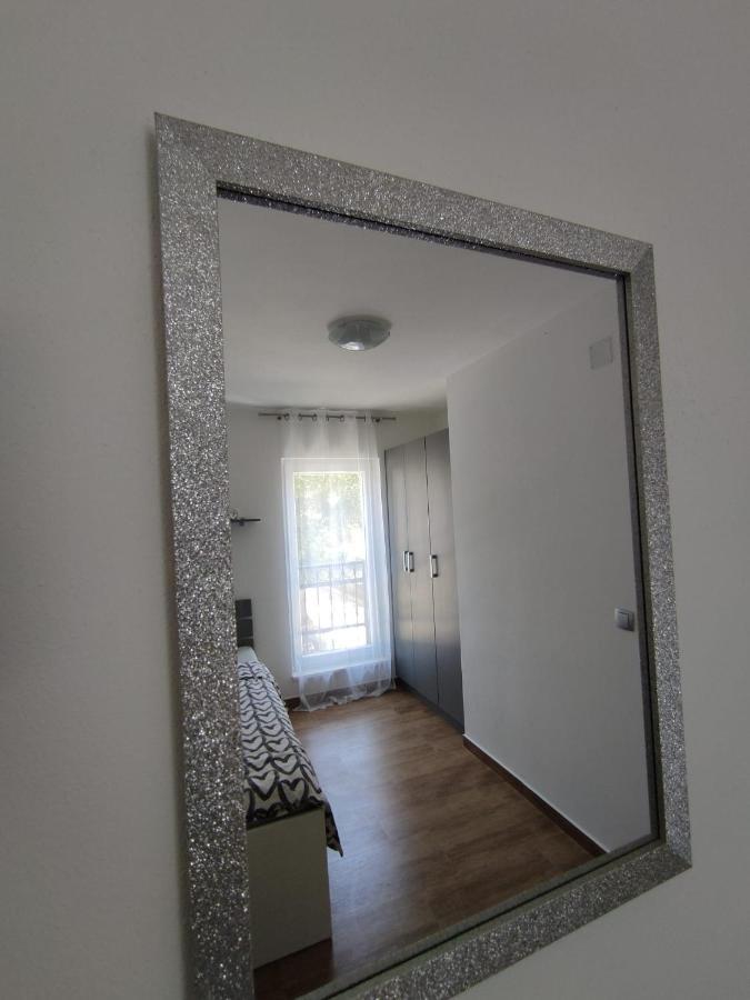 Apartman Ivana Biograd Na Moru Esterno foto