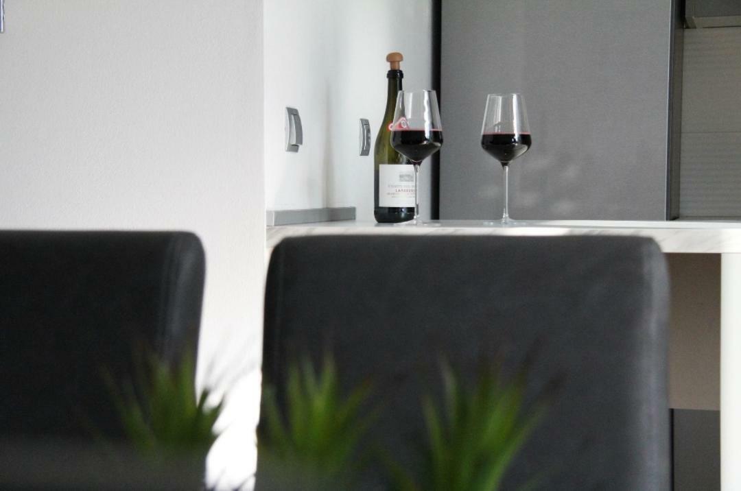 Apartman Ivana Biograd Na Moru Esterno foto