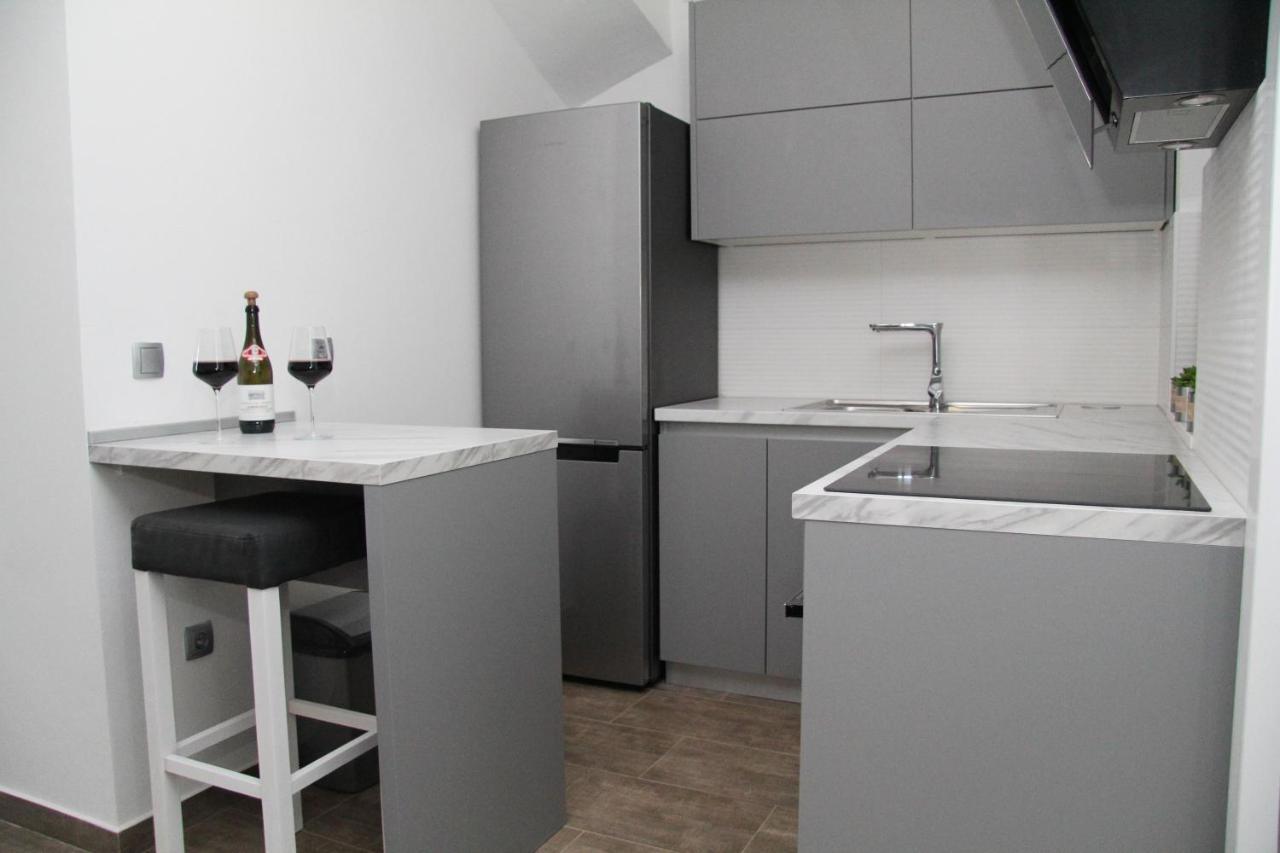 Apartman Ivana Biograd Na Moru Esterno foto