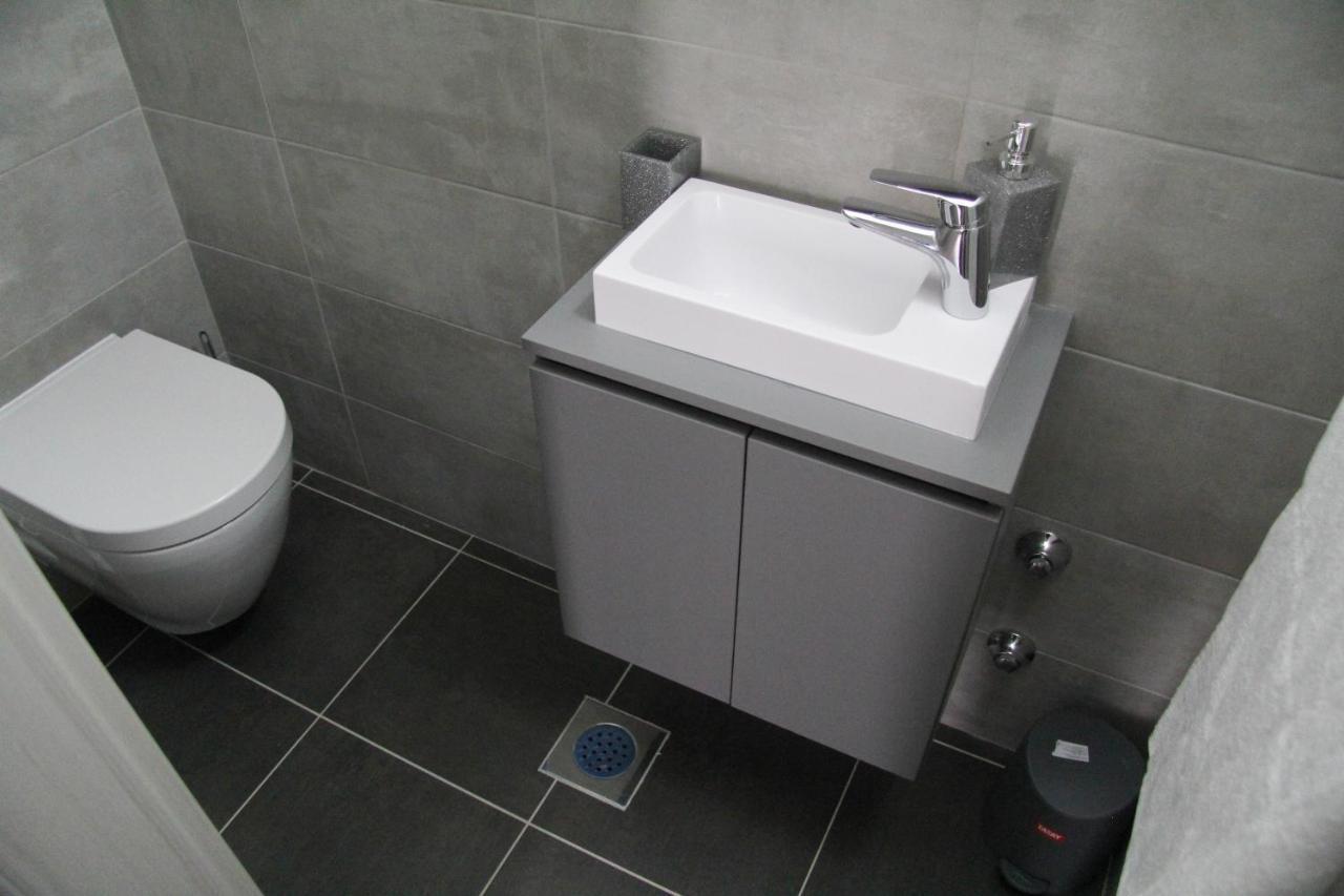 Apartman Ivana Biograd Na Moru Esterno foto